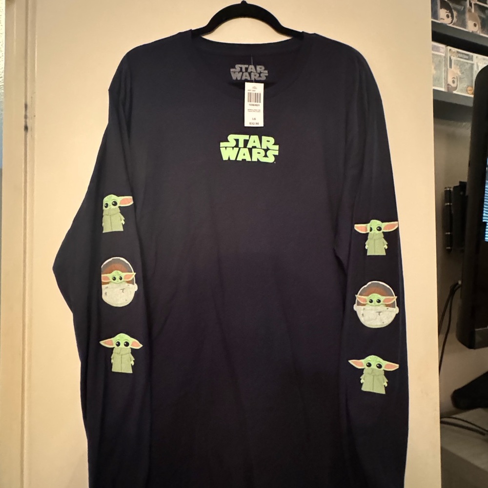 Star Wars Navy Shirt with The Child Graphic